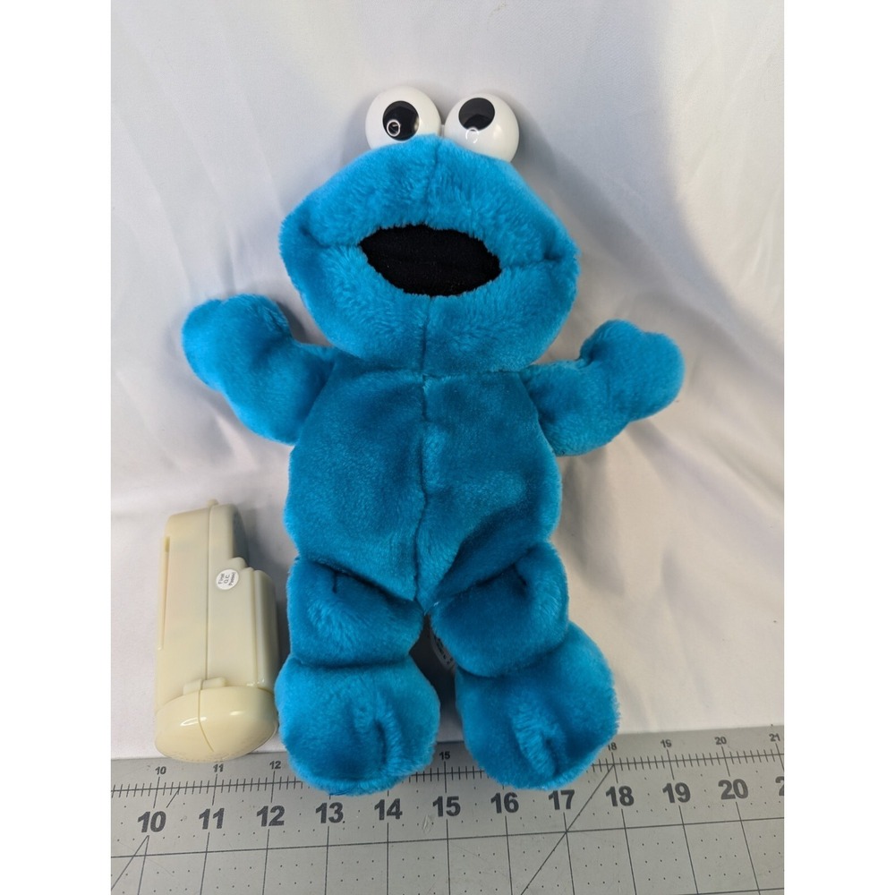 Tyco Tickle Me Cookie Monster 12 Inch 1996‎ Stuffed Animal Toy